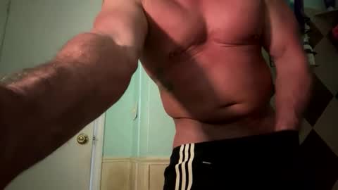 revolvingdoor1818 online show from February 4, 5:46 am