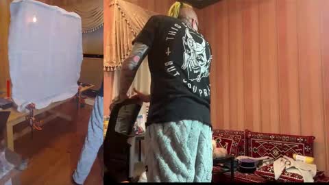 Naked Artist online show from February 11, 1:43 am