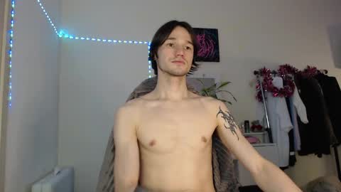 Snapshot of rexxx_erection chatting on January 16, 3:23 am Eugene online show from January 16, 3:23 am