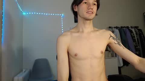 Snapshot of rexxx_erection chatting on December 5, 10:12 pm Eugene online show from December 5, 10:12 pm