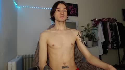 Snapshot of rexxx_erection chatting on January 3, 7:29 pm Eugene online show from January 3, 7:29 pm