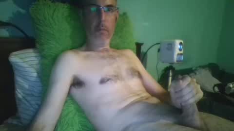 Snapshot of reyes_albert2006 chatting on September 17, 11:11 am reyes_albert2006 online show from September 17, 11:11 am