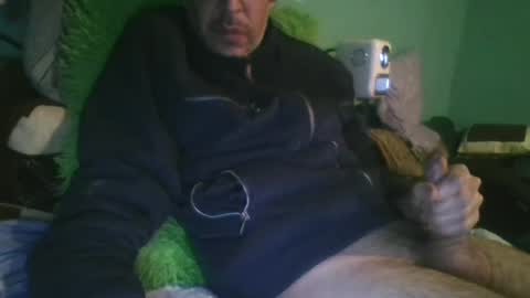 Snapshot of reyes_albert2006 chatting on January 13, 11:52 am reyes_albert2006 online show from January 13, 11:52 am