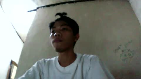 Rezanan online show from November 27, 1:37 pm