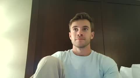 Snapshot of rguy114 chatting on October 16, 3:03 am Ryan online show from October 16, 3:03 am