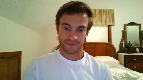 Snapshot of rguy114 chatting on October 7, 3:54 am Ryan online show from October 7, 3:54 am