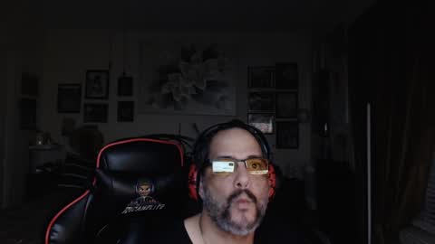 ricanelite757 online show from September 30, 7:13 am