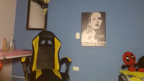 ricardo_big_cock online show from April 9, 12:41 am