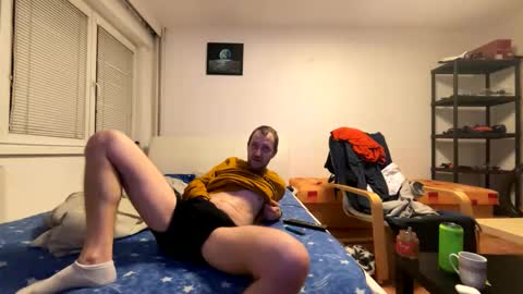 Snapshot of ricciardio chatting on January 5, 9:36 pm ricciardio online show from January 5, 9:36 pm
