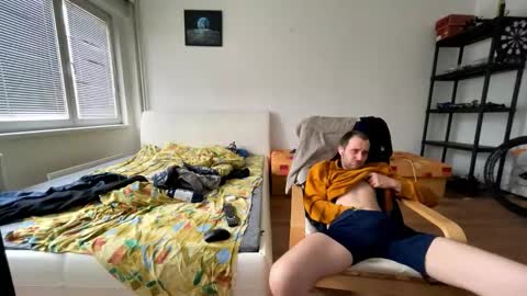 Snapshot of ricciardio chatting on October 11, 12:09 pm ricciardio online show from October 11, 12:09 pm