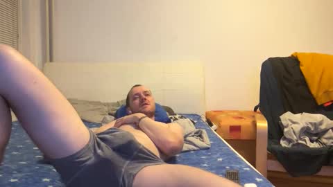 Snapshot of ricciardio chatting on January 17, 11:11 pm ricciardio online show from January 17, 11:11 pm