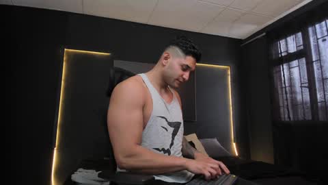Snapshot of richard_milleer chatting on January 26, 5:55 pm Ricardo online show from January 26, 5:55 pm