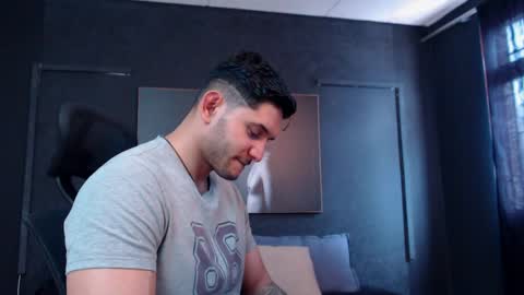 Ricardo online show from May 12, 4:37 pm
