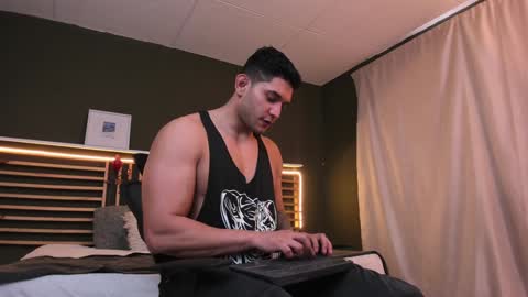 Snapshot of richard_milleer chatting on February 7, 2:15 pm Ricardo online show from February 7, 2:15 pm