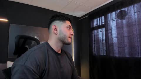 Snapshot of richard_milleer chatting on September 30, 1:58 pm Ricardo online show from September 30, 1:58 pm