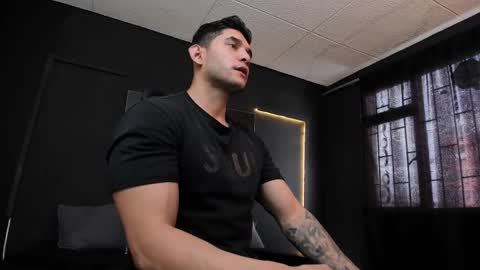 Snapshot of richard_milleer chatting on February 9, 8:56 pm Ricardo online show from February 9, 8:56 pm