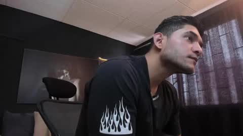 Snapshot of richard_milleer chatting on February 12, 1:37 pm Ricardo online show from February 12, 1:37 pm