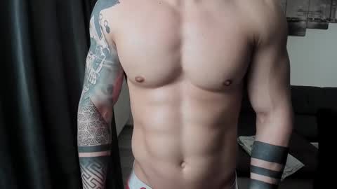 RichardDarell online show from February 23, 8:05 am