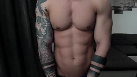 Snapshot of richarddarell chatting on February 27, 5:56 am RichardDarell online show from February 27, 5:56 am