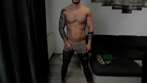 RichardDarell online show from October 14, 5:58 am