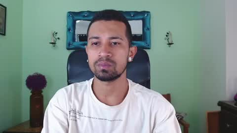 Richard online show from April 9, 12:00 pm