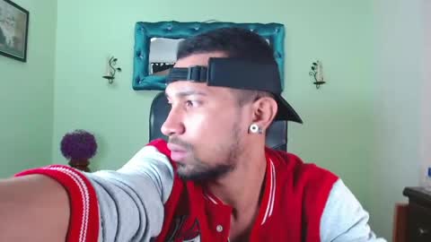 Richard online show from April 10, 12:01 pm