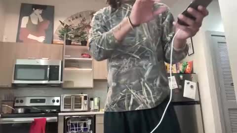 richchris66 online show from April 3, 8:38 pm