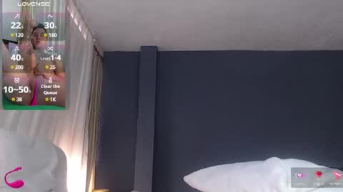 Snapshot of richi_grubby chatting on March 10, 6:34 pm David online show from March 10, 6:34 pm