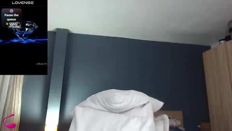 Snapshot of richi_grubby chatting on January 4, 7:34 pm David online show from January 4, 7:34 pm