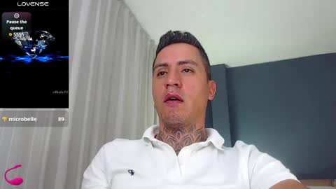 Snapshot of richi_grubby chatting on January 7, 11:14 pm David online show from January 7, 11:14 pm