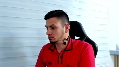 Snapshot of rick_diesel chatting on February 4, 5:31 am Rick Diesel online show from February 4, 5:31 am