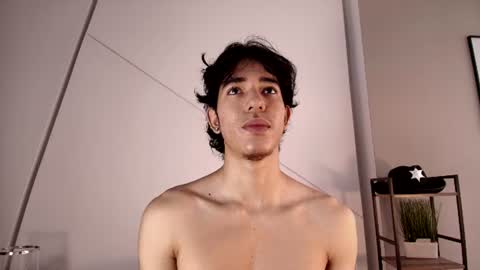 rick_flame06 online show from June 18, 1:05 pm