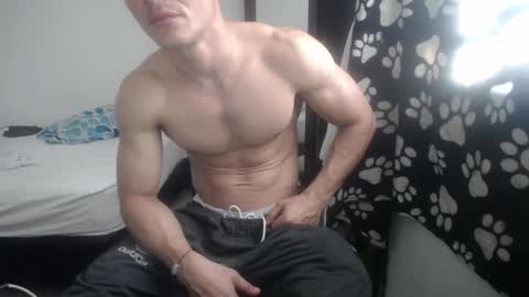 rickcumhot13 online show from December 4, 9:46 pm