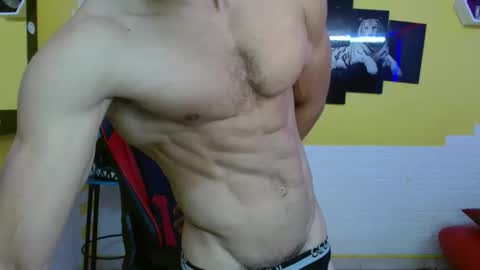 rickcumhot13 online show from March 4, 2:10 pm