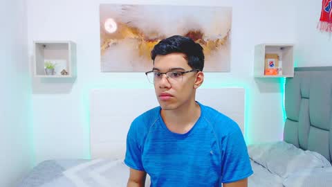 Ricki online show from April 12, 5:47 pm