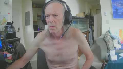 Snapshot of rickl56 chatting on October 18, 3:17 pm rickl56 online show from October 18, 3:17 pm