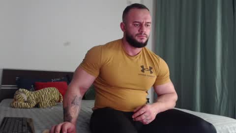 Snapshot of rickymiami1 chatting on January 11, 4:36 pm rickymiami1 online show from January 11, 4:36 pm