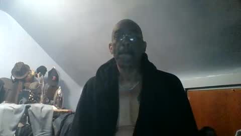 Snapshot of rico97681 chatting on September 10, 10:25 am rico97681 online show from September 10, 10:25 am
