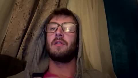 ricracks11 online show from April 11, 1:57 am