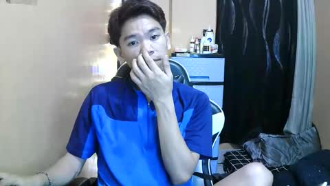 riiichie12 online show from February 13, 6:13 pm