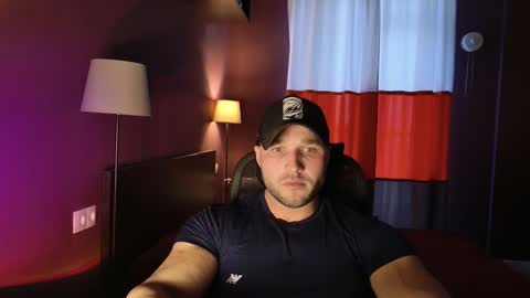 rikadler online show from February 26, 10:49 am