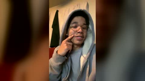 rinrisse online show from February 10, 11:53 pm