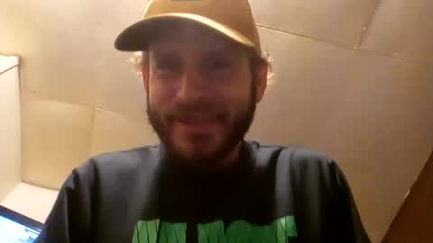 Snapshot of ripperusa33 chatting on September 22, 3:50 am ripperusa33 online show from September 22, 3:50 am