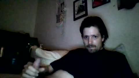 riverphoenix575584 online show from March 26, 10:52 am