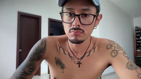 Snapshot of rj_principe chatting on September 23, 5:12 pm Jezus online show from September 23, 5:12 pm