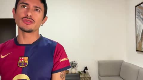 Snapshot of rj_principe chatting on October 14, 11:01 pm Jezus online show from October 14, 11:01 pm