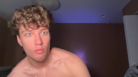 rjbrown03 online show from April 9, 12:08 am