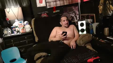 rm_discov3ri33z online show from January 16, 6:35 am