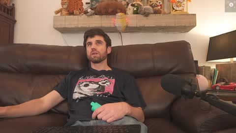 Snapshot of rndmzd chatting on January 11, 8:10 pm Ryan aka KeylimeRy online show from January 11, 8:10 pm