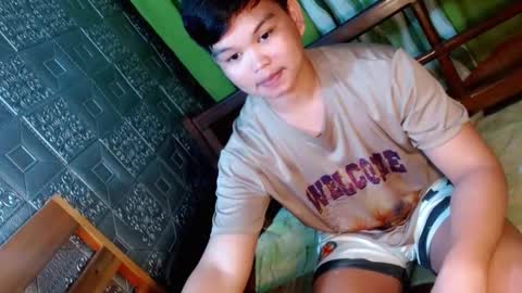 Snapshot of rnl_cum chatting on January 5, 8:54 am RICH MY GOAL online show from January 5, 8:54 am